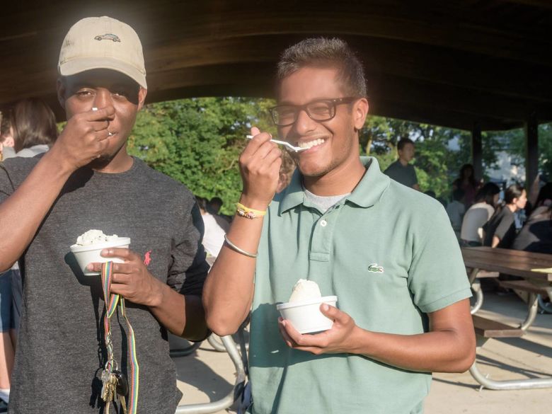 Students eating ice cream during a previous International New Student Orientation
