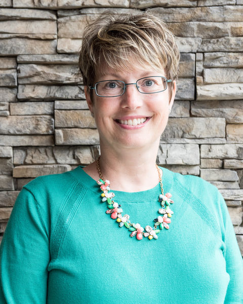 Dr. Erin Kate Nelsen