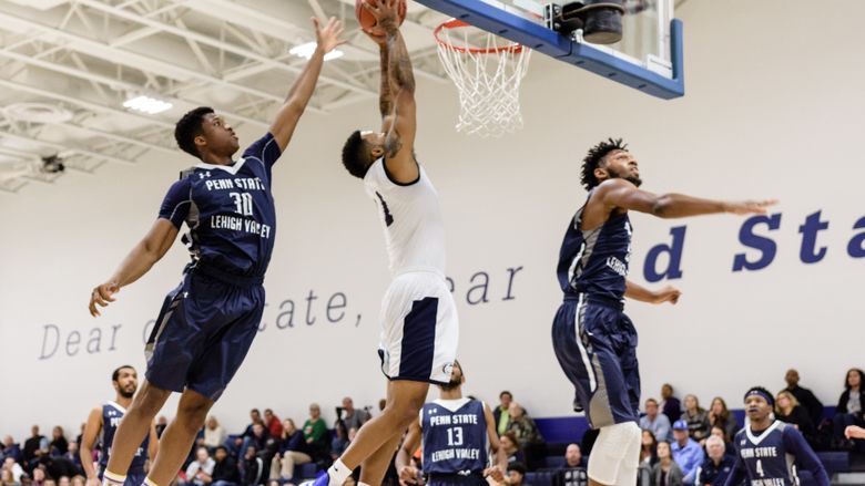 Penn State York Men’s Basketball player dunking