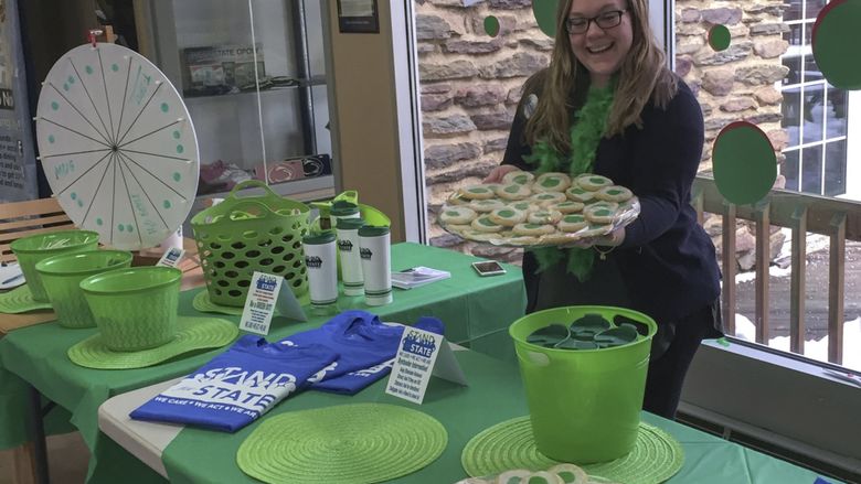 Sarah Luvender displaying cookies 