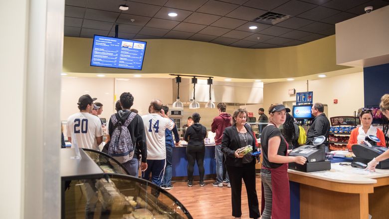 Students getting food at Rosie’s