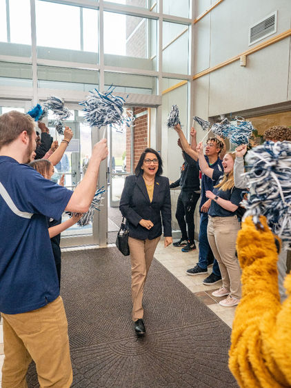 President-elect Neeli Bendapudi is welcomed by crowd 