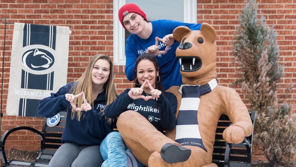 York THON Dancers 2019